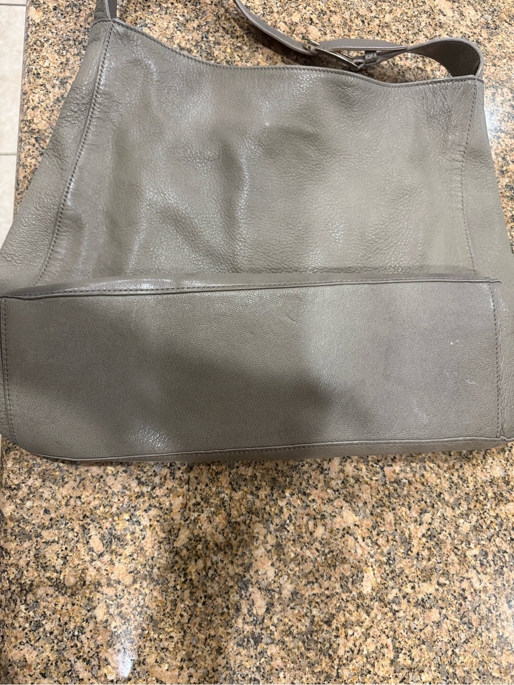 Tory Burch Taupe brody pebbled leather bag - Picture 5 of 6